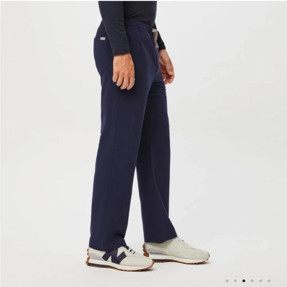 Figs Men's Pisco Basic Scrub Pant Navy L